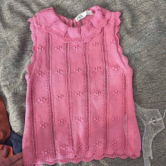 Zara Pink Sleeveless Knit Top - Picture 1 of 3